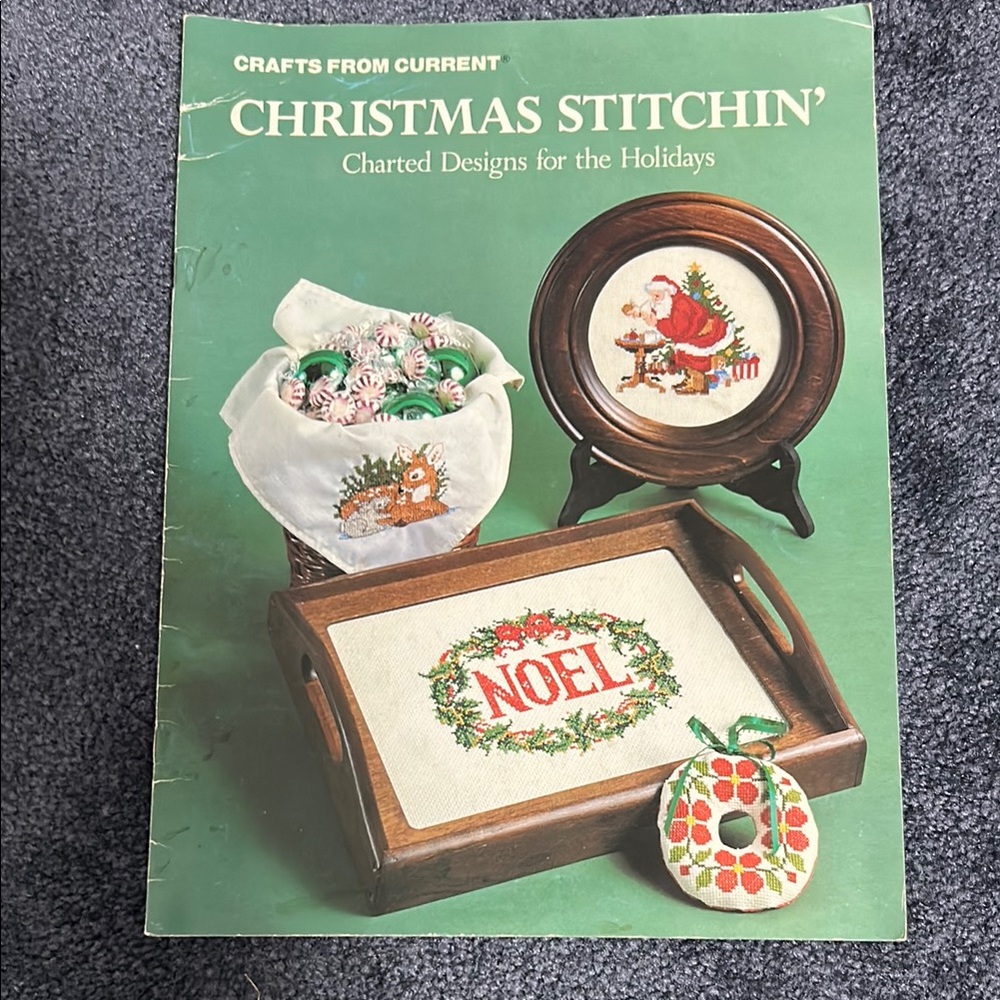 Christmas Stitchin' Holiday Craft/Cross Stitch Book by Current, 1984